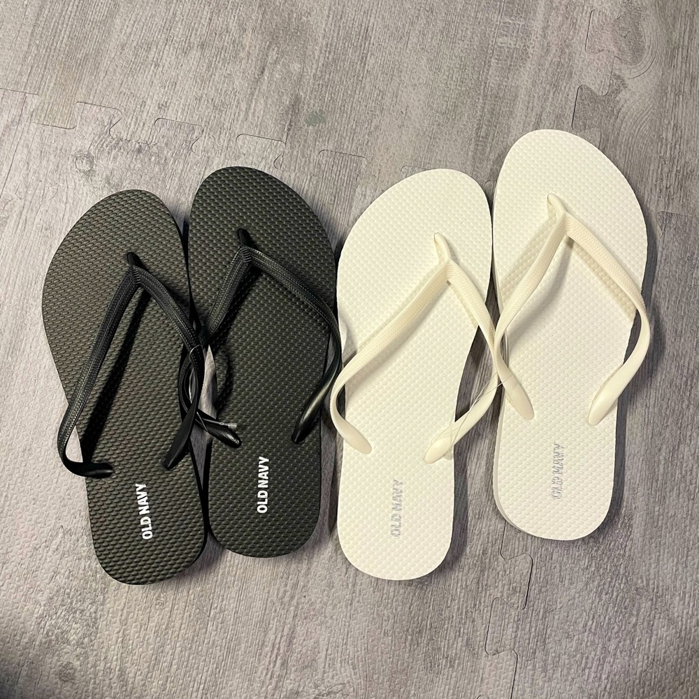 Old Navy Flip Flops